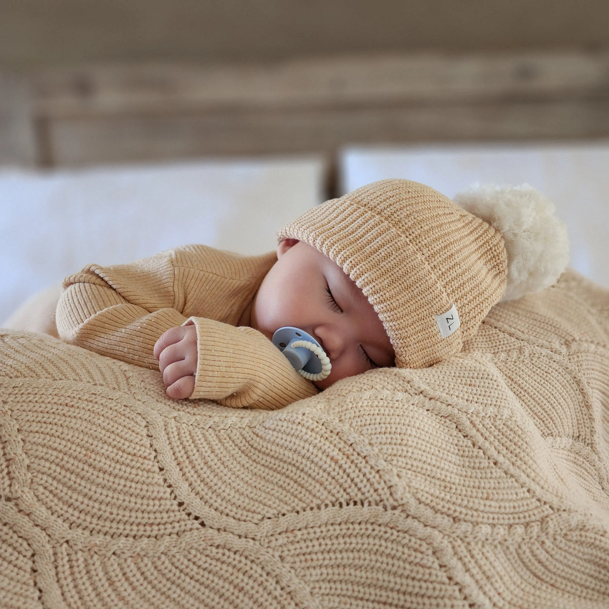 CMC GOLD - GLOW Bubble Dummies Twin Pack (Size 1) NB-6m (AIR FILLED) | Multiple Options