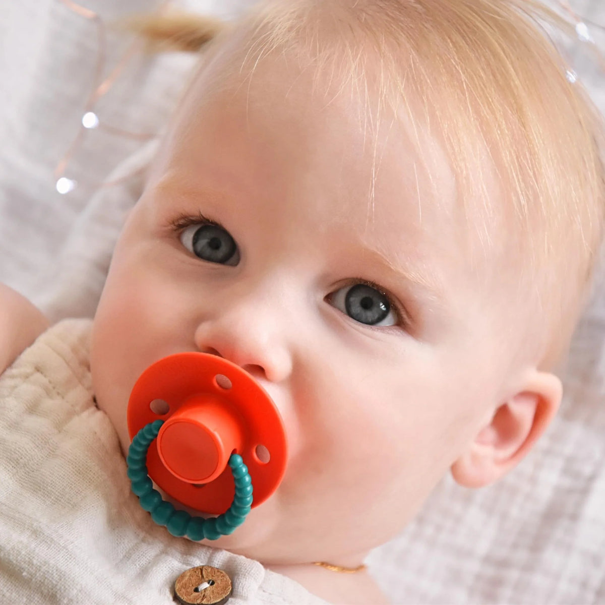 CMC GOLD -  Pack of 3 CHRISTMAS Bubble Dummies | Air Filled or Vented