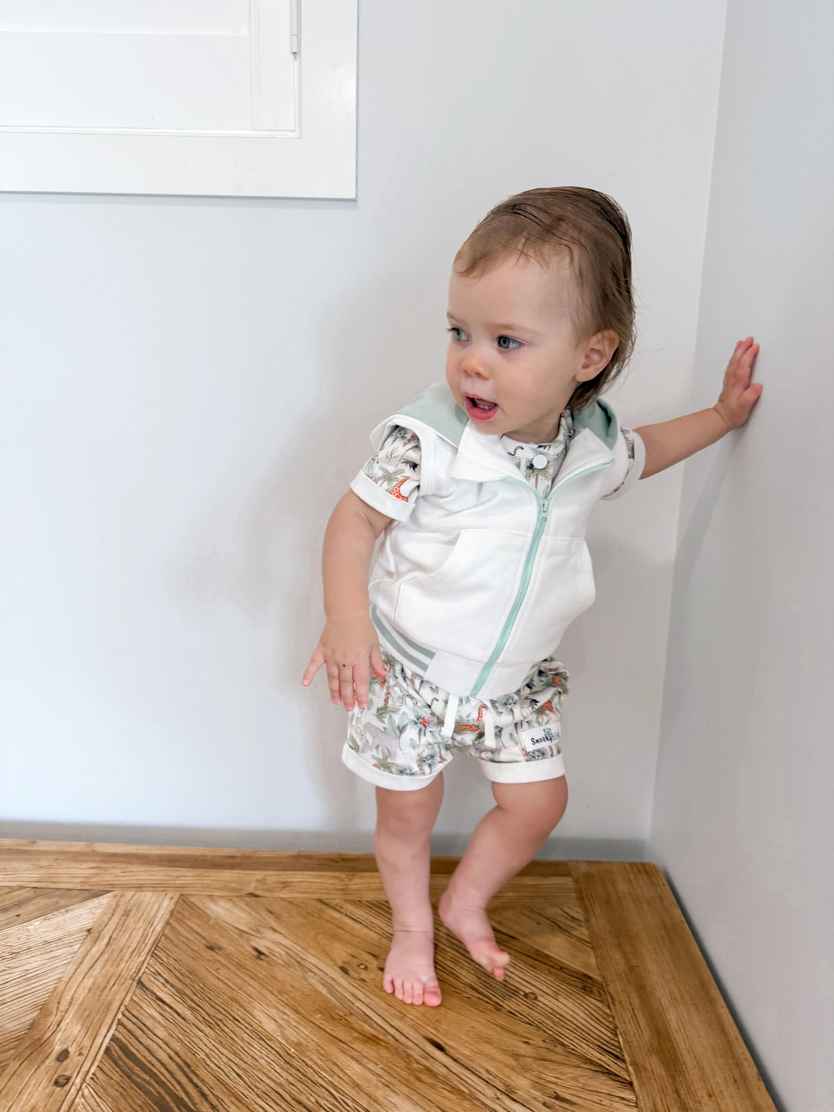 Snooky Bear - Hoodie Vest | White & Mint