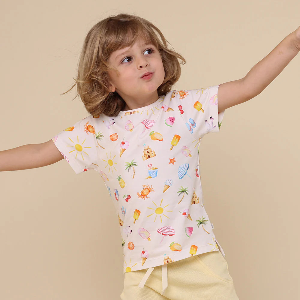 Snuggle Hunny Kids - Short Sleeve Organic T-Shirt | Beach Fun