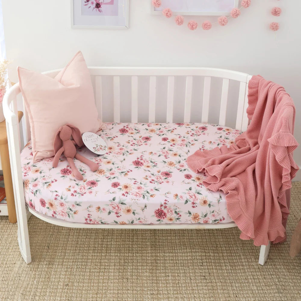 Snuggle Hunny Kids - Ruffle Knit Baby Blanket | Rosa
