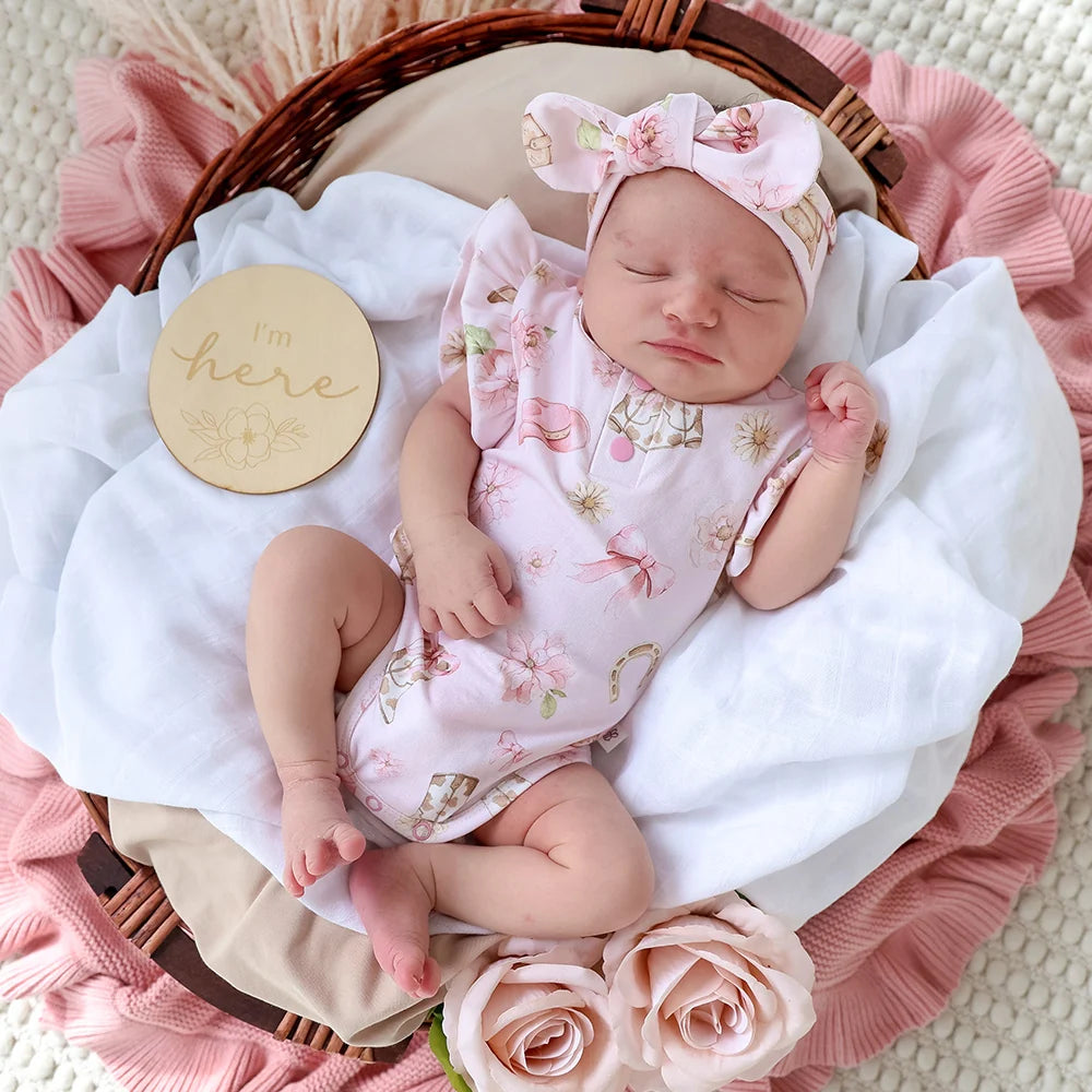Snuggle Hunny Kids - Short Sleeve Frill Organic Bodysuit | Boots & Bows
