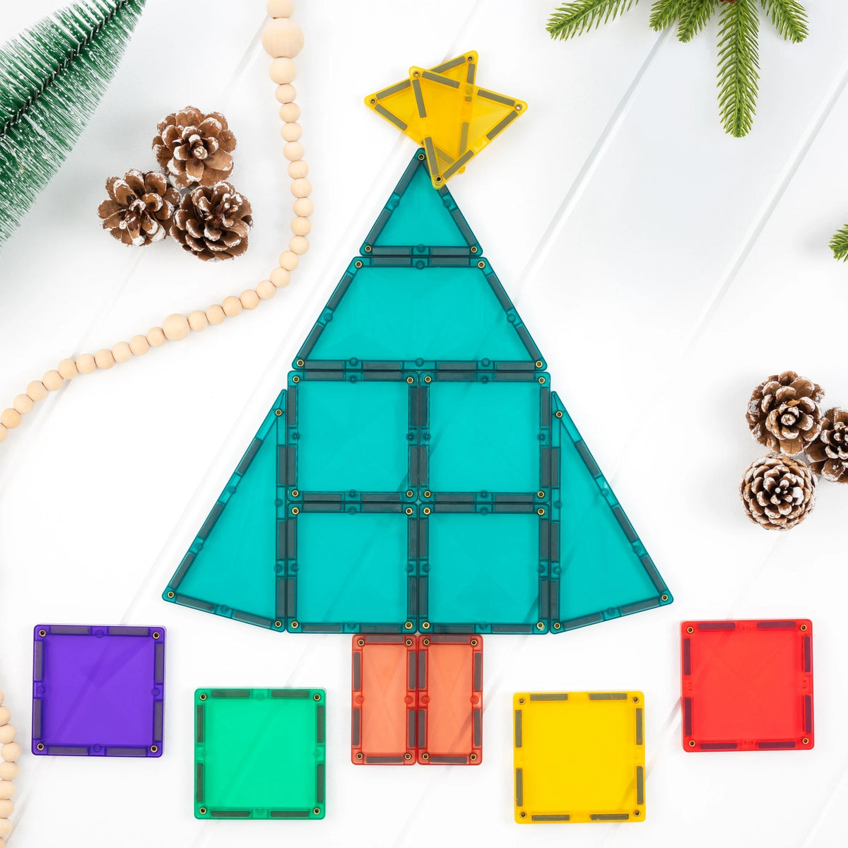 Connetix Tiles - 16 Piece Christmas Tree Pack