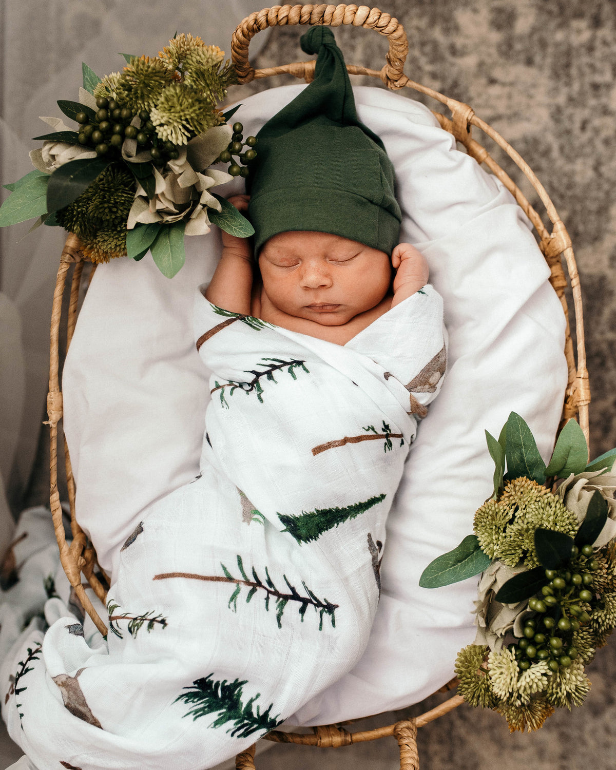 Snuggle Hunny Kids - Organic Muslin Wrap | Alpha