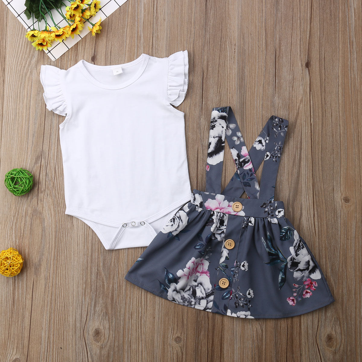 Lynette Floral Set